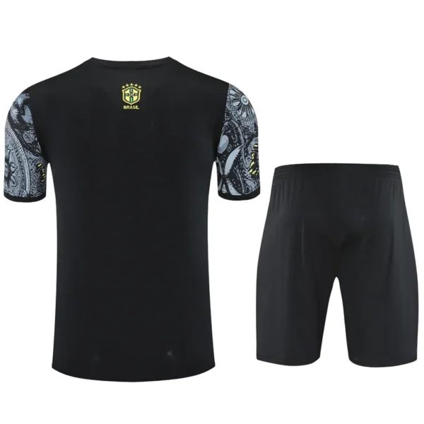 Brazil 2025/26 Grey Training Short Suit - Back View Brazil 2025/26 Grey Training Short Suit - Back View | KFCOOL