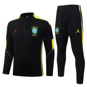 Brazil 2026/27 Black Half Pull Tracksuit - Front View Brazil 2026/27 Black Half Pull Tracksuit - Front View | KFCOOL