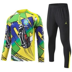 Brazil 2026/27 Green Half Pull Tracksuit - Front View Brazil 2026/27 Green Half Pull Tracksuit - Front View | KFCOOL