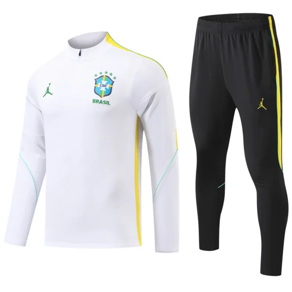 Brazil 2026/27 White Yellow Half Pull Tracksuit - Front View - KFCool – Football Jerseys & Soccer Kits Store Brazil 2026/27 White Yellow Half Pull Tracksuit - Front View | KFCOOL