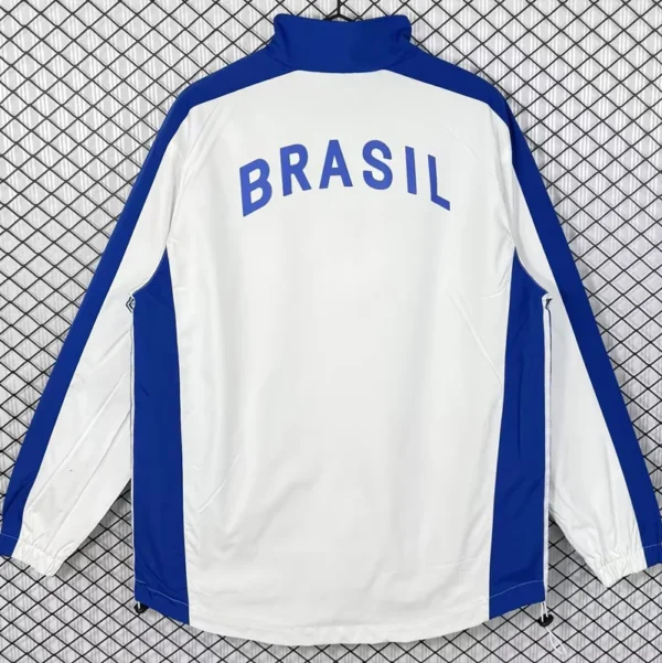 Brazil 1998/99 Retro White Windbreaker - Back View - KFCool – Football Jerseys & Soccer Kits Store Brazil 1998/99 Retro White Windbreaker - Back View | KFCOOL