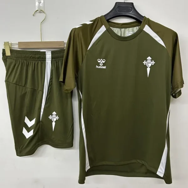 Celta Vigo 2026/27 Training Short Suit - Front View | KFCOOL