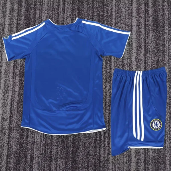 Chelsea 2006/07 Retro Home Kids Kit Fan Version - Back View | KFCOOL