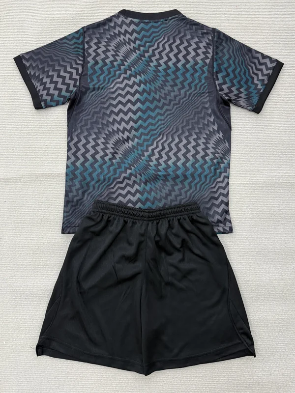 Chelsea 2026/27 Goalkeeper Black Kids Kit Fan Version - Back View | KFCOOL