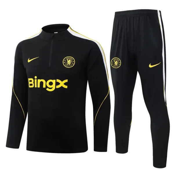 Chelsea 2026/27 Black Half Pull Tracksuit - Front View - KFCool – Football Jerseys & Soccer Kits Store Chelsea 2026/27 Black Half Pull Tracksuit - Front View | KFCOOL