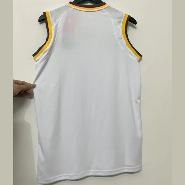 Cameroon 2002/03 Retro Away Jersey Fan Version - Back View Cameroon 2002/03 Retro Away Jersey Fan Version - Back View | KFCOOL