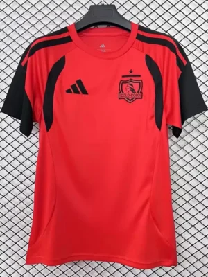 Colo-Colo 2026/27 Red Training Shirt - Front View | KFCOOL