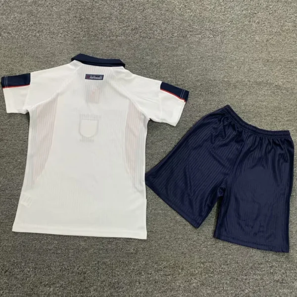 England 1998/99 Retro Home Kids Kit Fan Version - Back View - KFCool – Football Jerseys & Soccer Kits Store England 1998/99 Retro Home Kids Kit Fan Version - Back View | KFCOOL