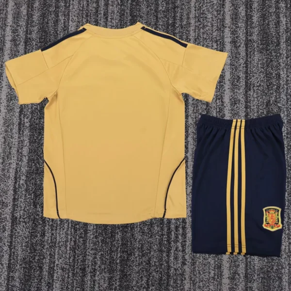 Spain 2008/09 Retro Away Kids Kit Fan Version - Back View Spain 2008/09 Retro Away Kids Kit Fan Version - Back View | KFCOOL