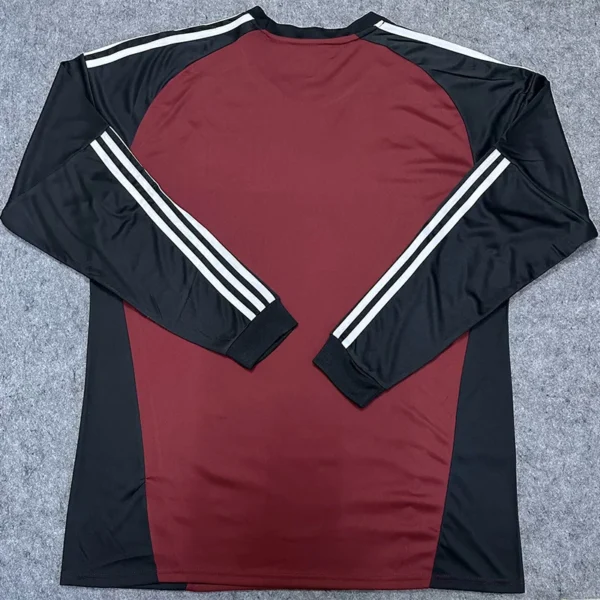 Spain 2026/27 Goalkeeper Brown Long Sleeve Jersey Fan Version - Back View Spain 2026/27 Goalkeeper Brown Long Sleeve Jersey Fan Version - Back View | KFCOOL