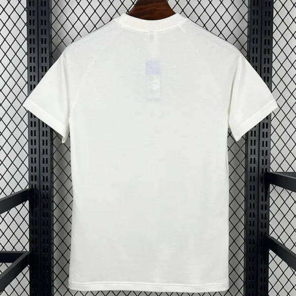 Spain 2026/27 White Training Shirt Fan Version - Back View Spain 2026/27 White Training Shirt Fan Version - Back View | KFCOOL