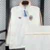 Spain 2026/27 White Windbreaker - Front View Spain 2026/27 White Windbreaker - Front View | KFCOOL