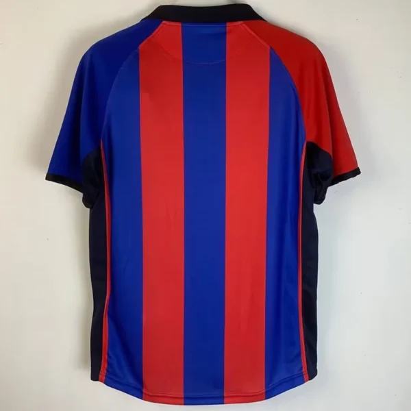 Barcelona 2001/02 Retro Home Jersey Fan Version - Back View Barcelona 2001/02 Retro Home Jersey Fan Version - Back View | KFCOOL