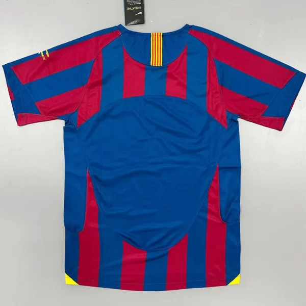 Barcelona 2005/06 Retro Home Red Jersey Fan Version - Back View | KFCOOL