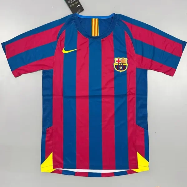 Barcelona 2005/06 Retro Home Jersey Fan Version - Front View | KFCOOL