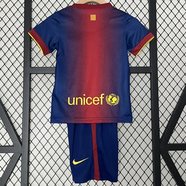 Barcelona 2012/13 Retro Home Kids Kit Fan Version - Back View - KFCool – Football Jerseys & Soccer Kits Store Barcelona 2012/13 Retro Home Kids Kit Fan Version - Back View | KFCOOL