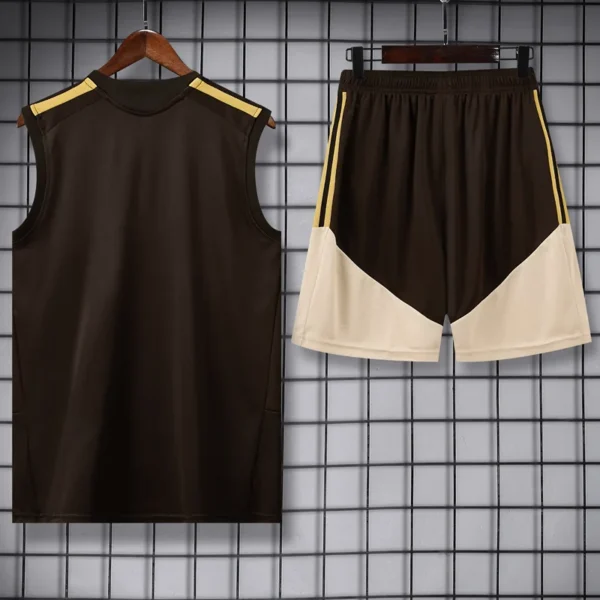Flamengo 2026/27 Sleeveless Shorts - Back View Flamengo 2026/27 Sleeveless Shorts - Back View | KFCOOL