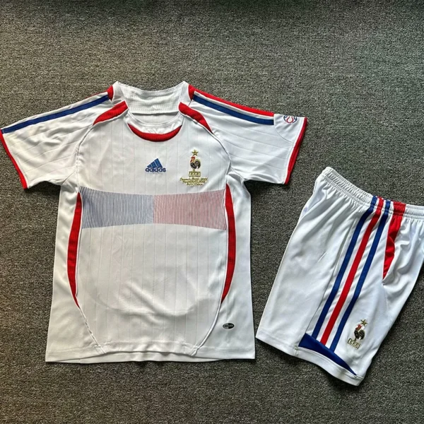 France 2006/07 Retro Away Kids Kit Fan Version - Front View | KFCOOL