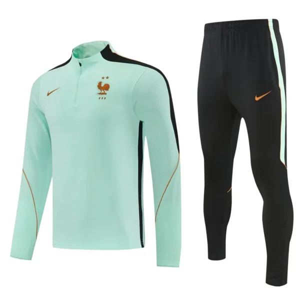 France 2026/27 Green Half Pull Tracksuit - Front View - KFCool – Football Jerseys & Soccer Kits Store France 2026/27 Green Half Pull Tracksuit - Front View | KFCOOL