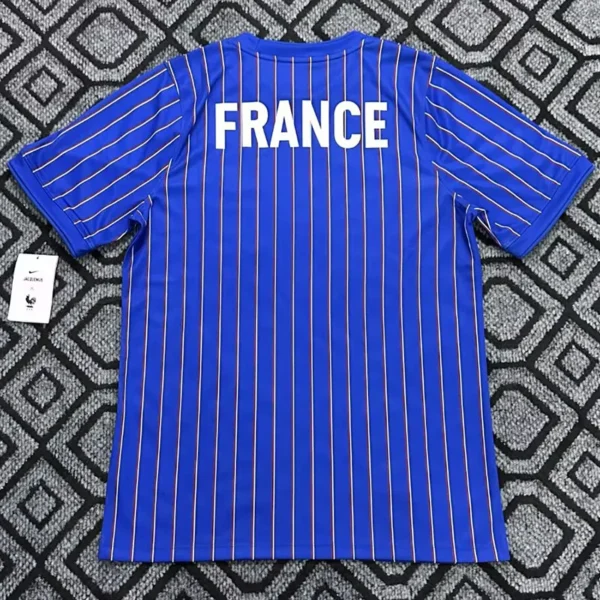 France 2026/27 Training Shirt - Detail View 3 France 2026/27 Training Shirt - Detail View 3 | KFCOOL