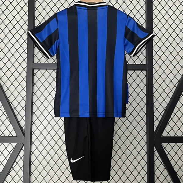Inter Milan 2009/10 Retro Home Kids Kit Fan Version - Back View - KFCool – Football Jerseys & Soccer Kits Store Inter Milan 2009/10 Retro Home Kids Kit Fan Version - Back View | KFCOOL