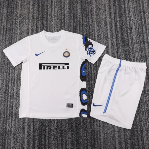 Inter Milan 2010/11 Retro Away Kids Kit Fan Version - Front View - KFCool – Football Jerseys & Soccer Kits Store Inter Milan 2010/11 Retro Away Kids Kit Fan Version - Front View | KFCOOL