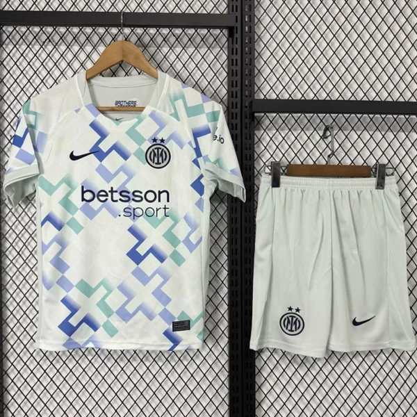Inter Milan 2025/26 Away Kids Kit Fan Version - Front View - KFCool – Football Jerseys & Soccer Kits Store Inter Milan 2025/26 Away Kids Kit Fan Version - Front View | KFCOOL