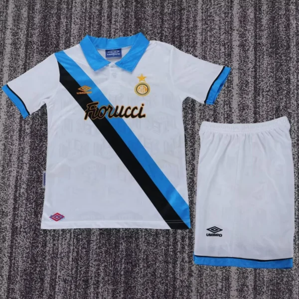 Inter Milan 1994/95 Retro Away Kids Kit Fan Version - Front View - KFCool – Football Jerseys & Soccer Kits Store Inter Milan 1994/95 Retro Away Kids Kit Fan Version - Front View | KFCOOL