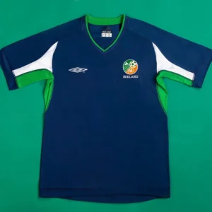Ireland 2002/03 Retro Training Shirt - Front View Ireland 2002/03 Retro Training Shirt - Front View | KFCOOL