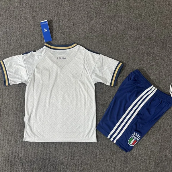 Italy 2026/27 Away Kids Kit Fan Version - Back View - KFCool – Football Jerseys & Soccer Kits Store Italy 2026/27 Away Kids Kit Fan Version - Back View | KFCOOL