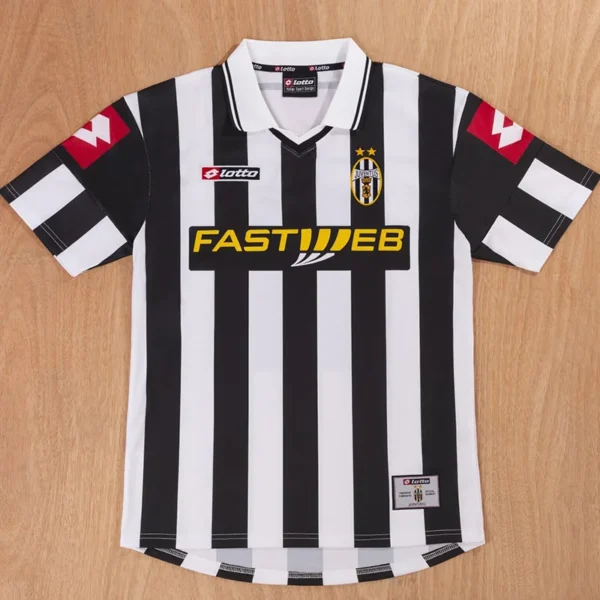 Juventus 2001/02 Retro Home Jersey Fan Version - Front View Juventus 2001/02 Retro Home Jersey Fan Version - Front View | KFCOOL