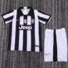 Juventus 2014/15 Retro Home Kids Kit Fan Version - Front View - KFCool – Football Jerseys & Soccer Kits Store Juventus 2014/15 Retro Home Kids Kit Fan Version - Front View | KFCOOL