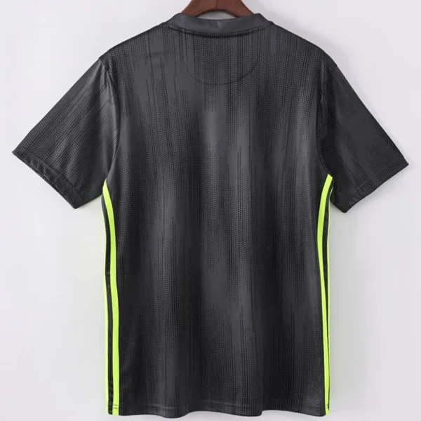 Juventus 2018/19 Away Jersey Fan Version - Back View Juventus 2018/19 Away Jersey Fan Version - Back View | KFCOOL