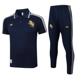 Juventus 2025/26 Royal Blue Short Sleeve Pants Suit - Front View Juventus 2025/26 Royal Blue Short Sleeve Pants Suit - Front View | KFCOOL