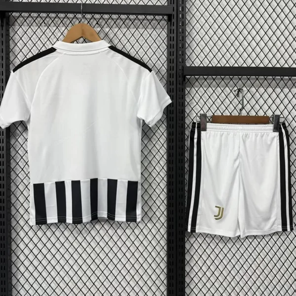 Juventus 2026/27 Home Kids Kit Fan Version - Back View - KFCool – Football Jerseys & Soccer Kits Store Juventus 2026/27 Home Kids Kit Fan Version - Back View | KFCOOL