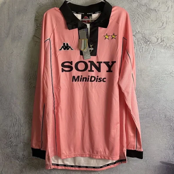 Juventus 1997/98 Retro Away Long Sleeve Jersey Fan Version - Back View Juventus 1997/98 Retro Away Long Sleeve Jersey Fan Version - Back View | KFCOOL