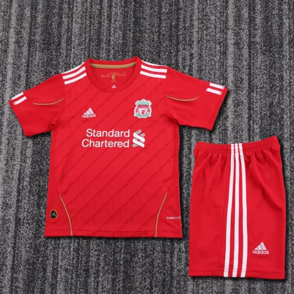 Liverpool 2010/11 Retro Home Kids Kit Fan Version - Front View - KFCool – Football Jerseys & Soccer Kits Store Liverpool 2010/11 Retro Home Kids Kit Fan Version - Front View | KFCOOL