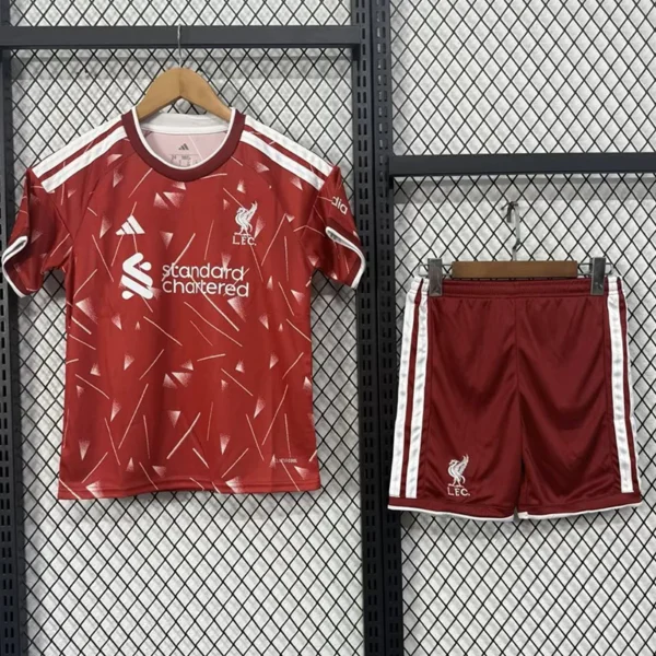 Liverpool 2026/27 Home Kids Kit Fan Version - Front View - KFCool – Football Jerseys & Soccer Kits Store Liverpool 2026/27 Home Kids Kit Fan Version - Front View | KFCOOL