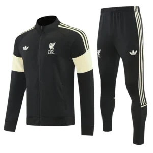 Liverpool 2026/27 Jacket Tracksuit - Front View Liverpool 2026/27 Jacket Tracksuit - Front View | KFCOOL