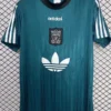 Liverpool 1995/96 Retro Green Training Shirt - Front View Liverpool 1995/96 Retro Green Training Shirt - Front View | KFCOOL