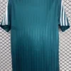 Liverpool 1995/96 Retro Green Training Shirt - Back View Liverpool 1995/96 Retro Green Training Shirt - Back View | KFCOOL