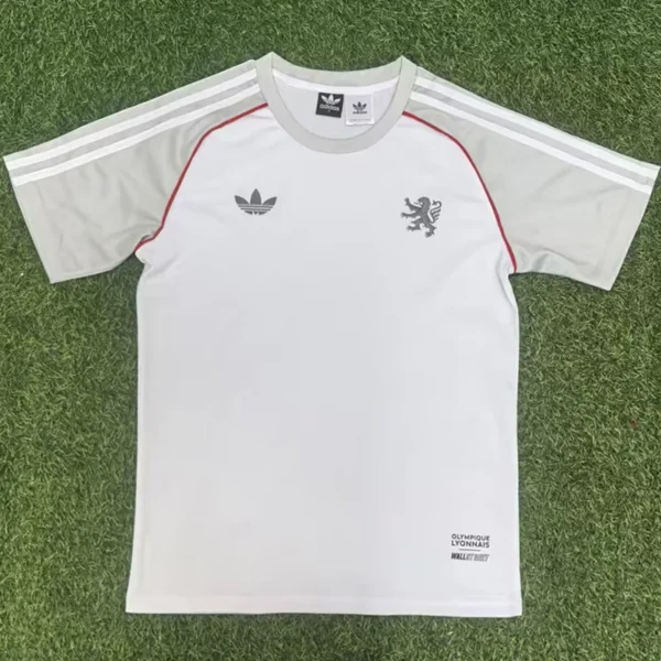 Lyon 2025/26 Training Shirt Fan Version - Front View Lyon 2025/26 Training Shirt Fan Version - Front View | KFCOOL