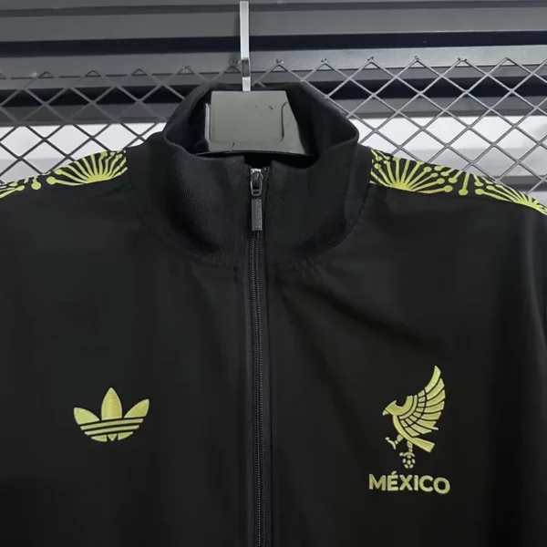 Mexico 2025/26 Windbreaker - Detail View 3 - KFCool – Football Jerseys & Soccer Kits Store Mexico 2025/26 Windbreaker - Detail View 3 | KFCOOL