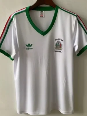 Mexico 1983/84 Retro Away Jersey Fan Version - Front View Mexico 1983/84 Retro Away Jersey Fan Version - Front View | KFCOOL