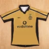 Manchester United 2001/02 Retro Anniversary Jersey Fan Version - Detail View 3 | KFCOOL
