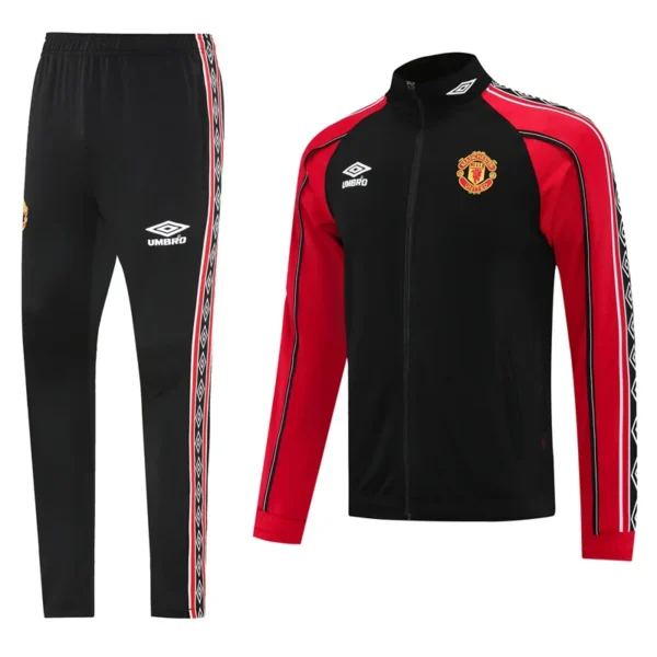 Manchester United 2025/26 Black Jacket Tracksuit - Front View | KFCOOL