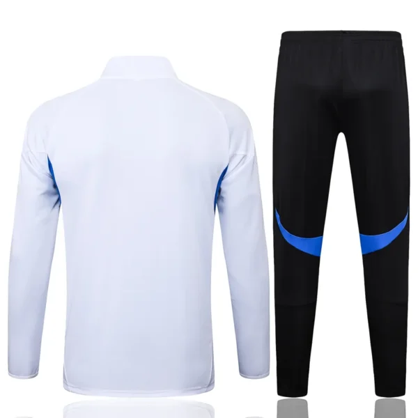 Manchester United 2025/26 White Jacket Tracksuit - Back View - KFCool – Football Jerseys & Soccer Kits Store Manchester United 2025/26 White Jacket Tracksuit - Back View | KFCOOL