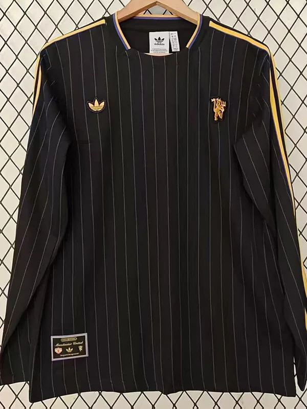 Manchester United 2025/26 Training Long Sleeve Jersey Fan Version - Front View | KFCOOL