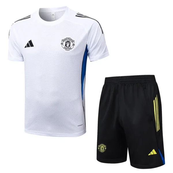 Manchester United 2025/26 White Blue Training Short Suit - Front View Manchester United 2025/26 White Blue Training Short Suit - Front View | KFCOOL