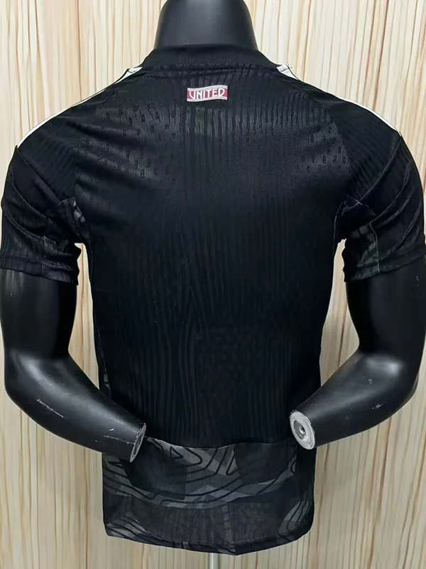 Manchester United 2026/27 Goalkeeper Jersey Player Version - Back View | KFCOOL